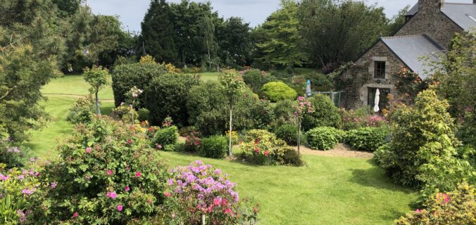 Le jardin breton de Monique et Louis Quéré, à Pordic (22) l'un des cinq lauréats du concours Jardins Secrets 2023