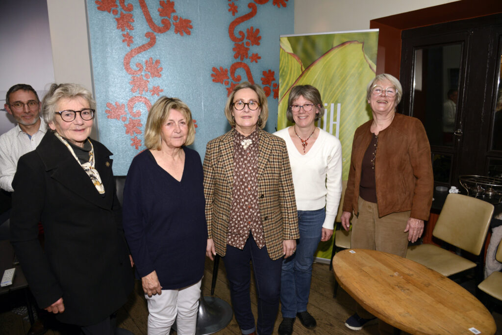 De gauche à droite, les candidates au prix de la Bonne Nouvelle : Laure Gry, Marianne Niermans, Isabelle Vauconsant et Fabienne Jarry.